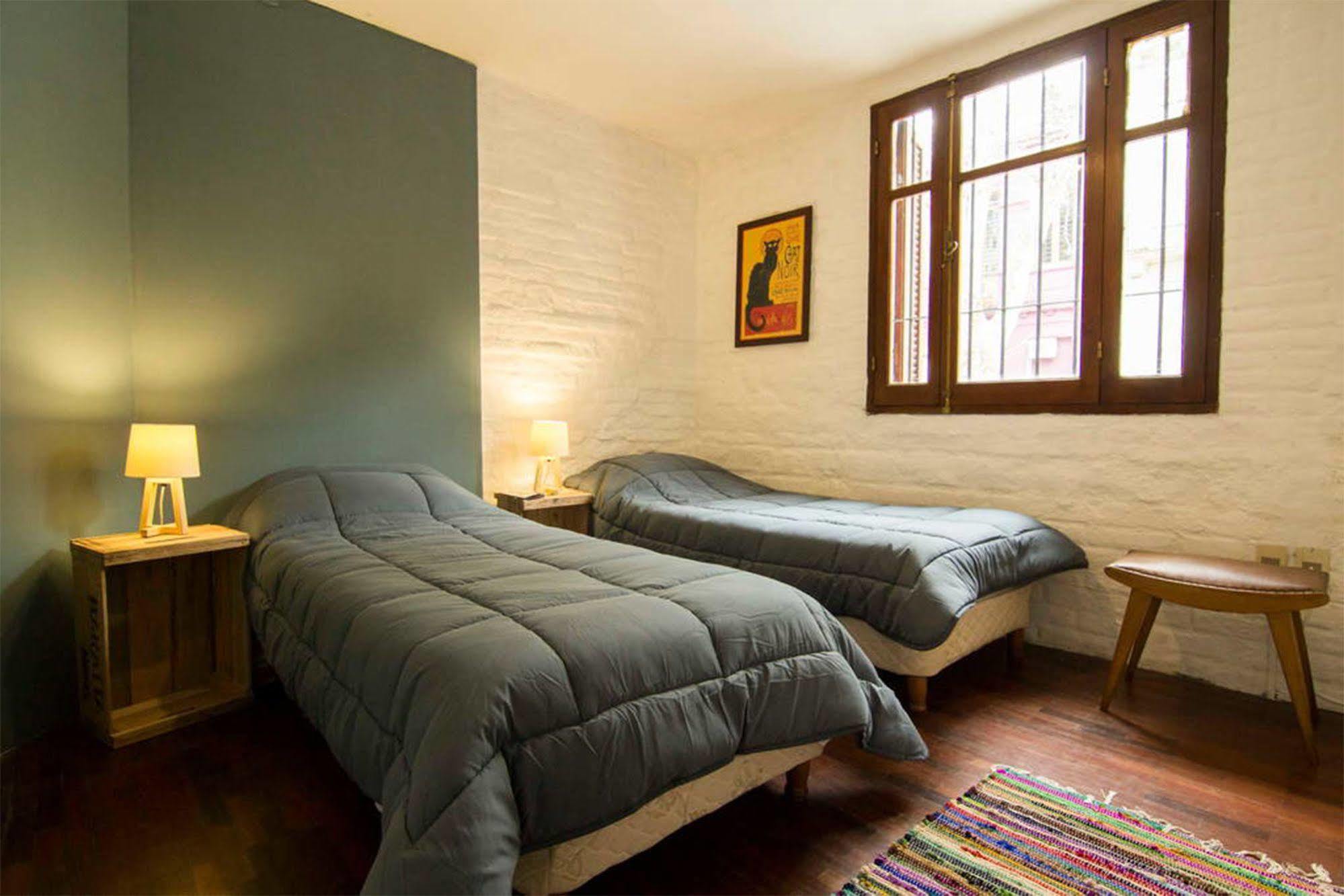 Mediomundo Hostel Montevideo Exterior foto
